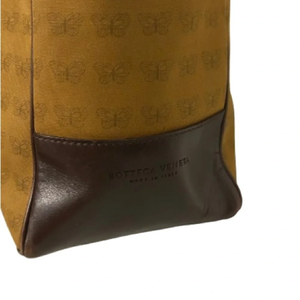 Bottega Veneta Butterfly Tote Bag - Picture 5 of 10